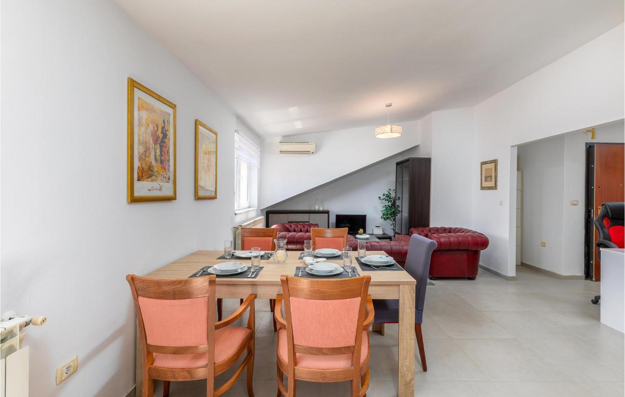 Awesome Apartment In Pula With Wifi Εξωτερικό φωτογραφία