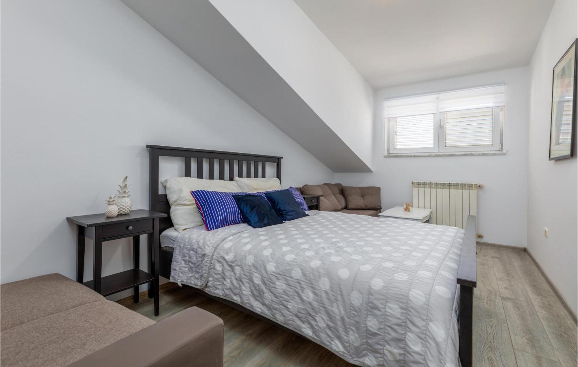 Awesome Apartment In Pula With Wifi Εξωτερικό φωτογραφία